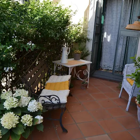 Casa Velardi ויאגרנדה